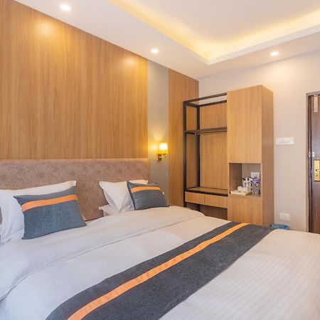 Aawas Boutique Hotel กาฐมาณฑุ ภายนอก รูปภาพ