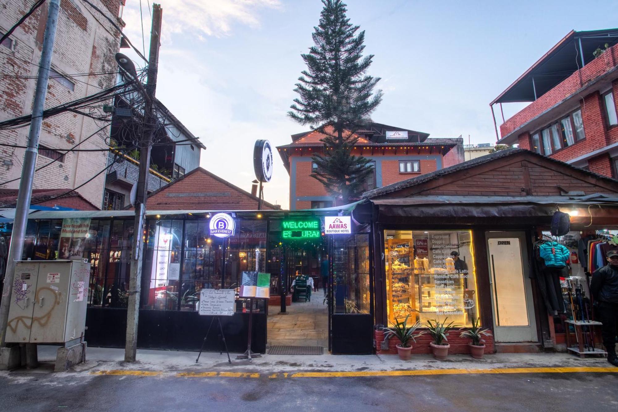 Aawas Boutique Hotel กาฐมาณฑุ ภายนอก รูปภาพ