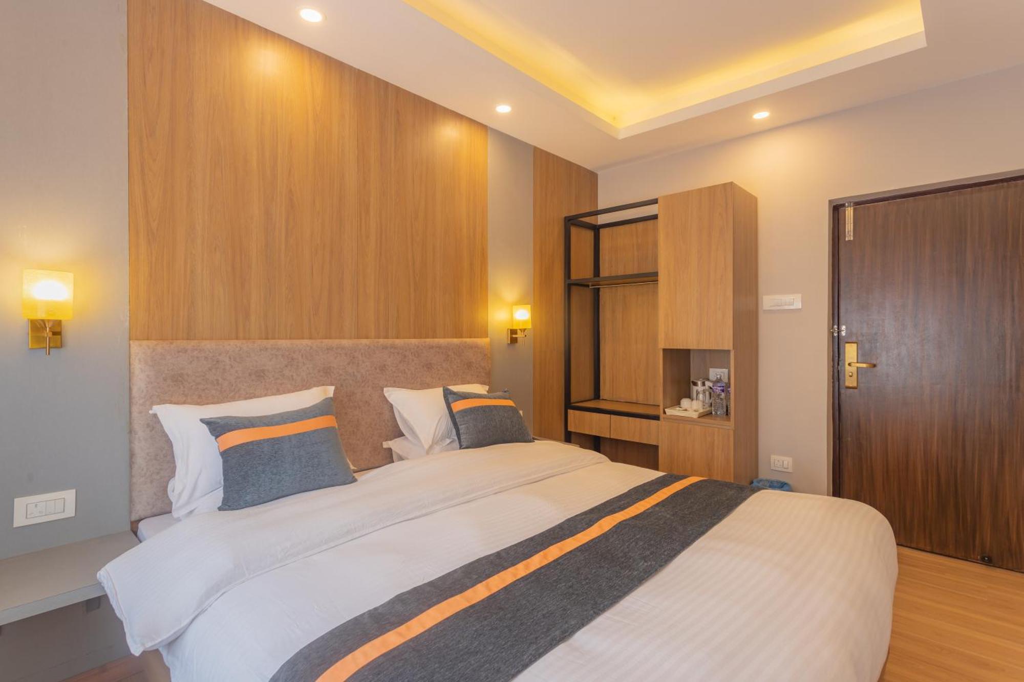 Aawas Boutique Hotel กาฐมาณฑุ ภายนอก รูปภาพ